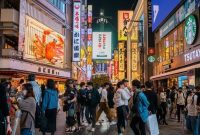 اقتصاد ژاپن با رشد پایین و کاهش ارزش «ین» دست‌وپنجه نرم می‌کند