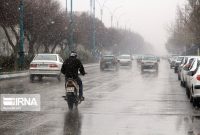 بارش پراکنده باران در نوار ساحلی دریای خزر/ آغاز بارش‌ها از فردا در کشور