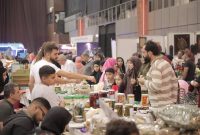 بازار عرضه محصولات تولیدی در لبنان و استقبال بالای مردم