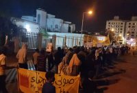 تظاهرات شبانه بحرینیها در مخالفت با انتخابات + فیلم