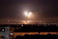 حمله هوایی رژیم صهیونیستی به حمص/ دو سرباز سوری به شهادت رسیدند