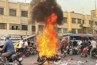 دانشجویان دانشگاه فرهنگیان تهران: نقشه‌های شوم دشمنان کاری از پیش نخواهد برد