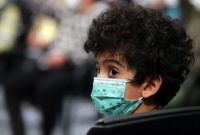 دیدار آرتین سرایداران از مجروحین حادثه تروریستی شاهچراغ با رهبر انقلاب + فیلم