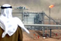 رویترز: عربستان مجبور به کاهش قیمت نفت می شود