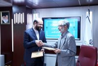 سازمان ملی استاندارد و فرهنگستان زبان و ادب تفاهم‌نامه همکاری امضا کردند