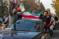فیلم | خوشحالی مردم قم پس از پیروزی تیم ملی ایران مقابل تیم ولز