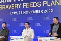 لهستان: روسیه به دنبال گسترش گرسنگی و مرگ در اوکراین است