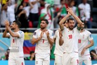 مشارکت امیر قطر در شادی هواداران تیم ملی فوتبال ایران +فیلم