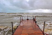 پیش‌بینی تشدید بارش در سواحل شمالی/ خلیج‌فارس مواج و متلاطم است
