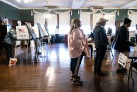 گمانه زنی‌ها درباره تقلب در انتخابات آمریکا در پی خرابی دستگاه‌های اخذ رای