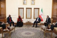 تأکید ایران بر توسعه همکاریهای اقتصادی با آفریقا تأکید ایران بر توسعه همکاریهای اقتصادی با آفریقا