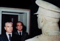 مجسمه‌هایی از طاغوت که قرار بود سالم بمانند برای روز مبادا!