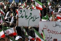 سرودهای «سلام فرمانده ۲» و «جشن بیعت» با حضور ابوذر روحی و رضا هلالی اجرا می‌شود