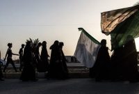 عراقی‌ها این‌بار به مناسبت نیمه شعبان به سوی کربلا پیاده‌روی می‌کنند+فیلم
