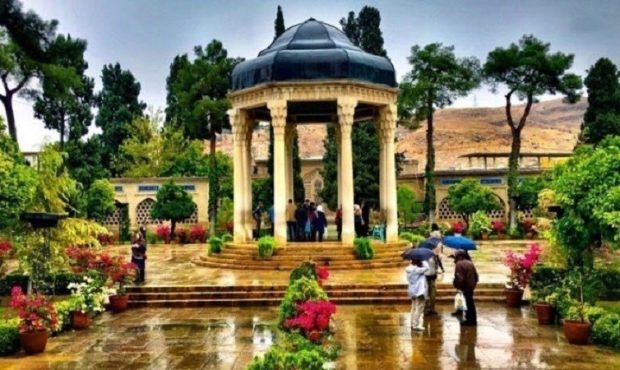 گردشگران خارجی در کدام هتل شیراز اقامت دارند؟