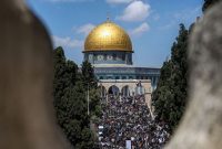 نماز جمعه ۲۵۰ هزار نفری فلسطینیها در مسجدالاقصی +تصاویر نماز جمعه ۲۵۰ هزار نفری فلسطینیها در مسجدالاقصی +تصاویر