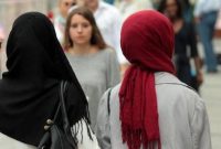 مجروح شدن بانوی محجبه آلمانی در حمله یک نژادپرست