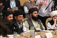 آمریکا و طالبان در پایتخت قطر گفت و‌گو می‌کنند