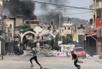النجباء:  باید با گلوله و هرآنچه مقدور است مجاهدان فلسطینی را یاری کنیم