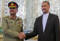 فرمانده ارتش پاکستان: در همکاری با ایران در مبارزه با تروریسم جدی هستیم