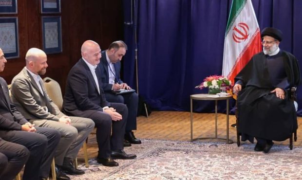 اینفانتینو: به رئیس جمهور تبریک گفتم و فوتبال ملی ایران در حال رونق است