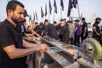 خدمت تحصیلکردهها به زوار اربعین امام حسین (ع)+عکس خدمت تحصیلکردهها به زوار اربعین امام حسین (ع)+عکس