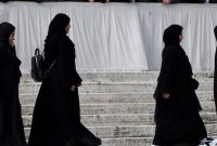 فعال دانشجویی: تصمیم دولت فرانسه ادعاهای دروغین آنها برای آزادی بیان را برملا کرد