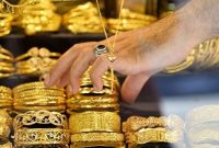 کاهش قیمت طلا در بازار با افت کم‌سابقه اونس جهانی