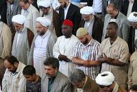 استاد مطالعات اسلامی: فرقه شیرازی برای مخالفت با وحدت به روایات ضعیف استناد می‌کند