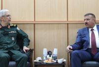 سرلشکر باقری در دیدار وزیر کشور عراق: انتظار ایران خلع سلاح کامل گروهک‌های ضد انقلاب است