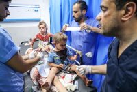 11 شهید در بمباران یک خانه فلسطینی در رفح 11 شهید در بمباران یک خانه فلسطینی در رفح