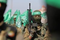 حماس از شهادت یک فرمانده خود در جنوب لبنان خبر داد حماس از شهادت یک فرمانده خود در جنوب لبنان خبر داد