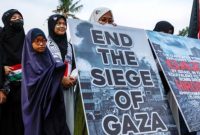 مردم اندونزی با برگزاری تجمع اعتراضی خواستار پایان محاصره غزه شدند+ تصاویر