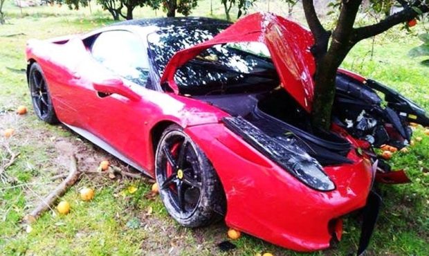 آیا بیمه شخص ثالث خسارت برخورد با اجسام ثابت را پوشش میدهد؟ آیا بیمه شخص ثالث خسارت برخورد با اجسام ثابت را پوشش میدهد؟